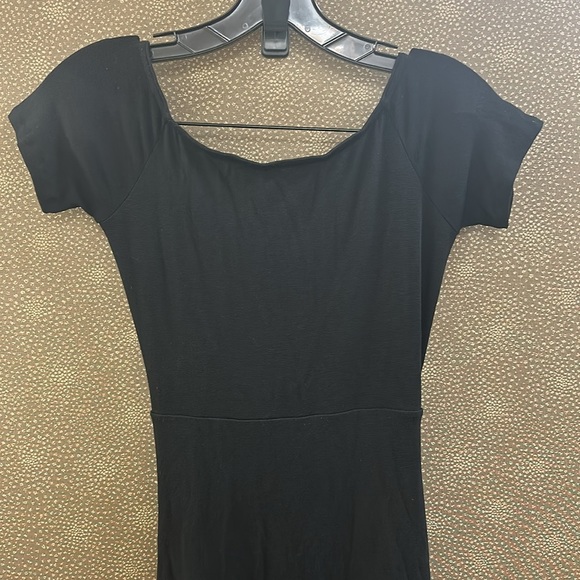 🔥🔥🔥NEW Vince Black Wrap Effect Dress - Picture 4 of 7